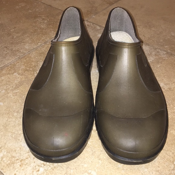 Shoes - Chanel ankle rain boots